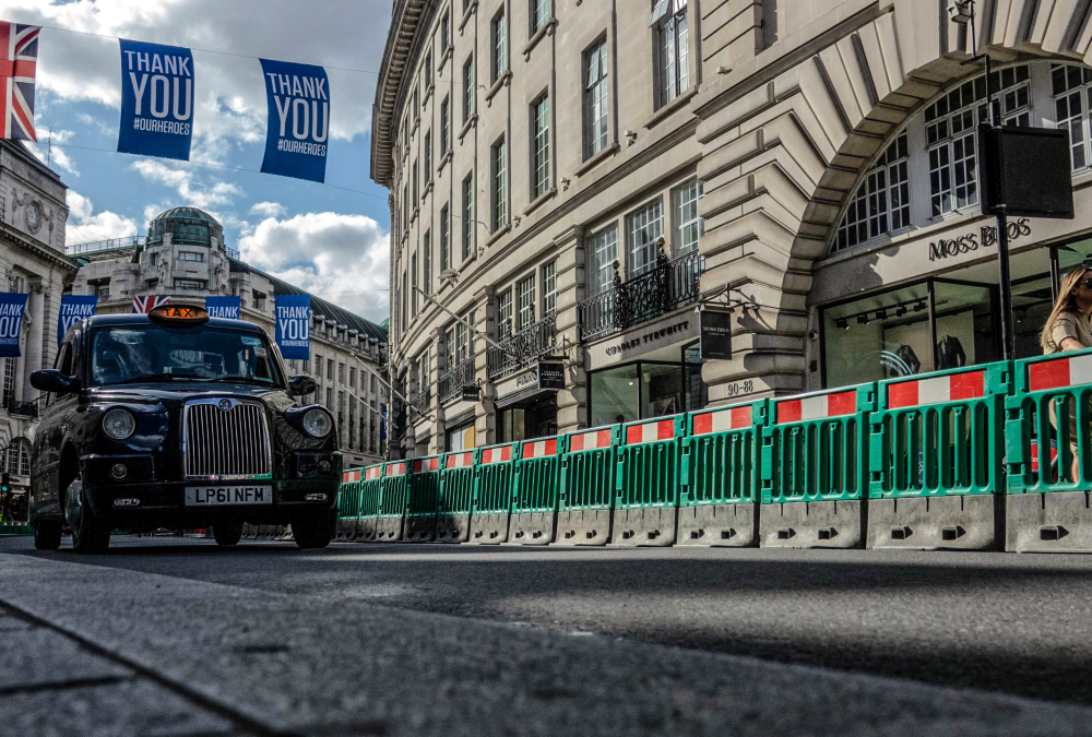 Why Select Oxford Plastics for your High Street Requirements?